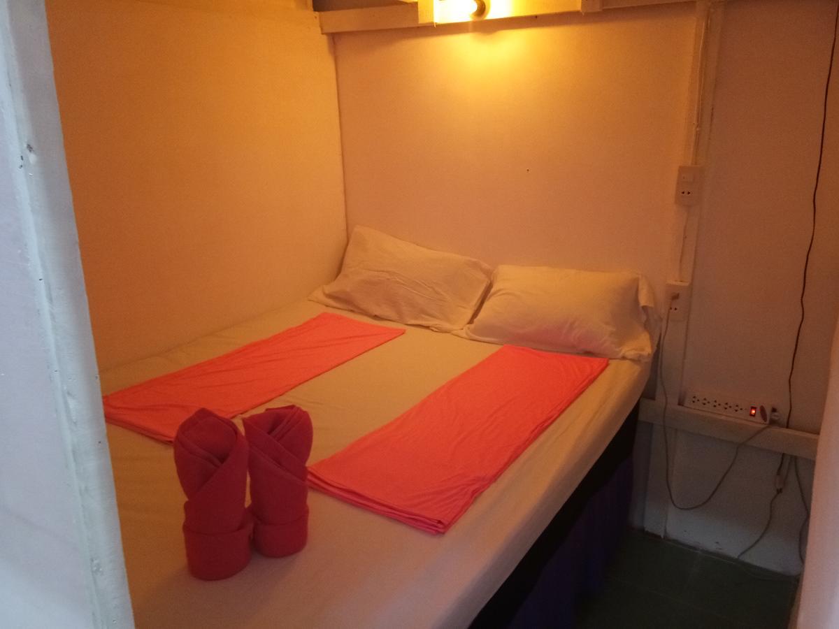 Wild & Wandering Backpacker Hostel & Bar Haad Rin Zimmer foto